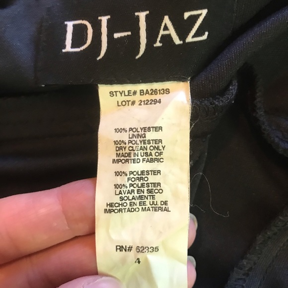 Black formal dress - Picture 3 of 4